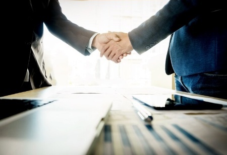 Valvoline Cummins & Mahindra Ink Strategic Pact for Maximile Lubricants